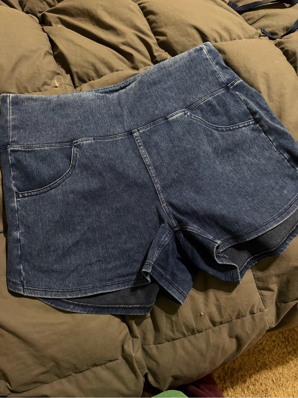 HALARA Dark Wash Denim-Look Jean Shorts